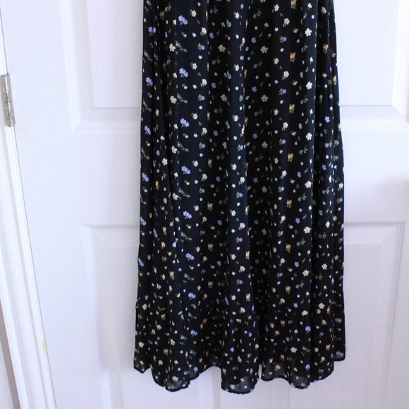 Reformation Meadow Ditsy Midi Dress in Posie - Picture 13 of 13